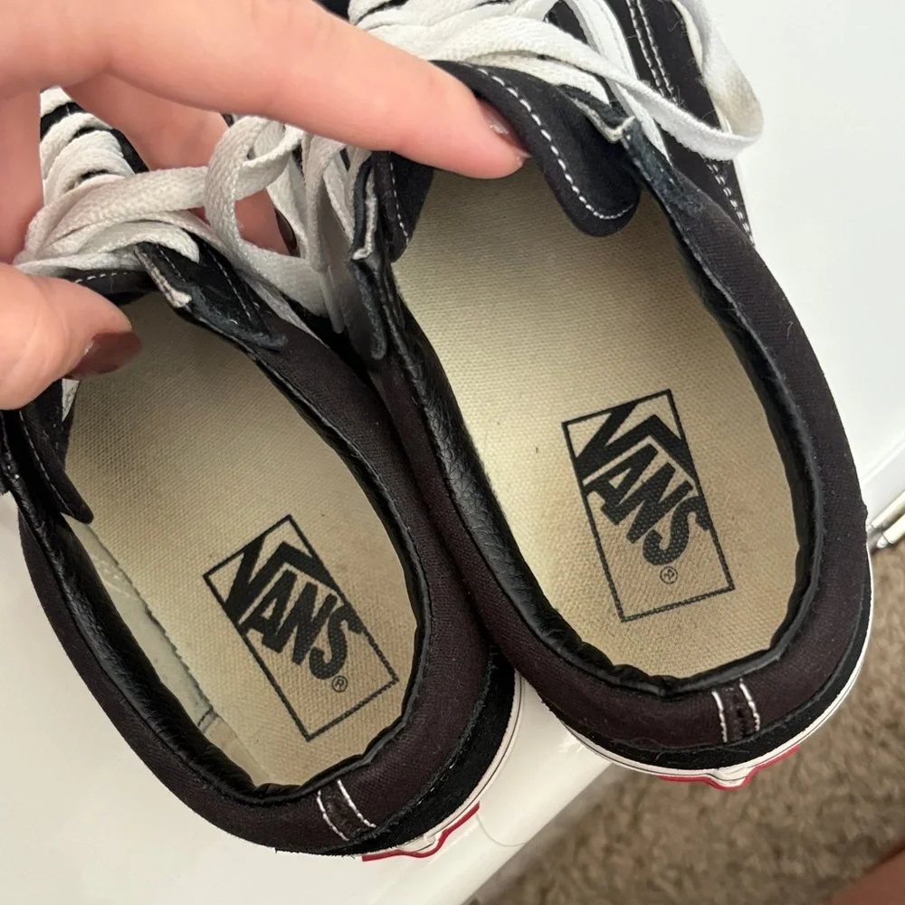 Vans Old Skool Sneakers - Picture 5 of 6